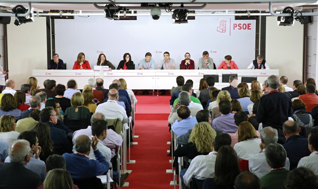 Comite Federal psoe votación abstencion