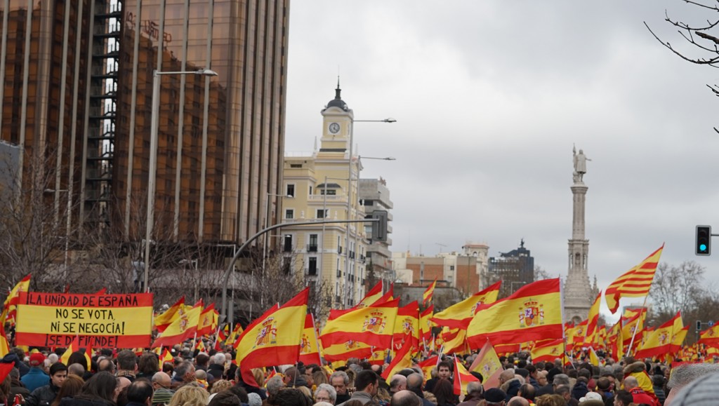 El gesto de Junqueras cuestiona el argumento de confrontación de la manifestación de Colón