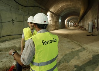 ferrovial,linea,metro,subterranea,obreros,construccion
