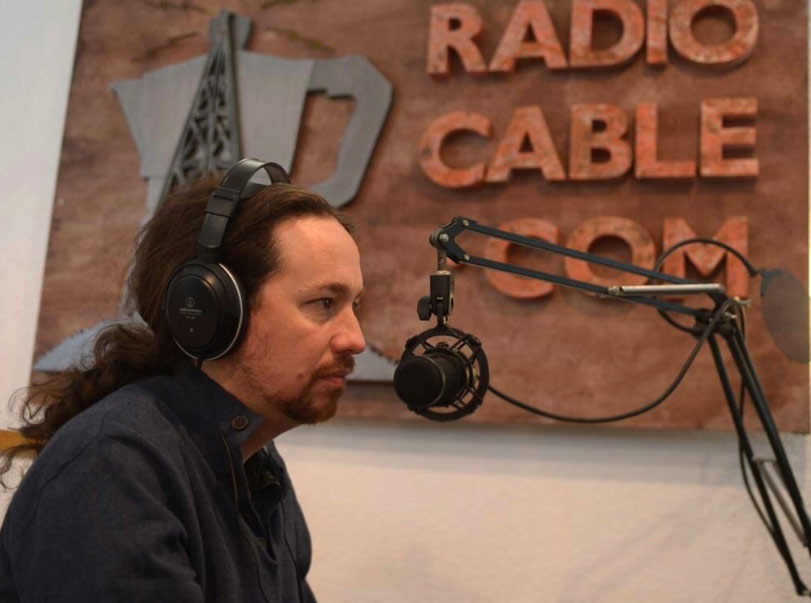 pablo-iglesias-cafetera-hecha-por-Podemos